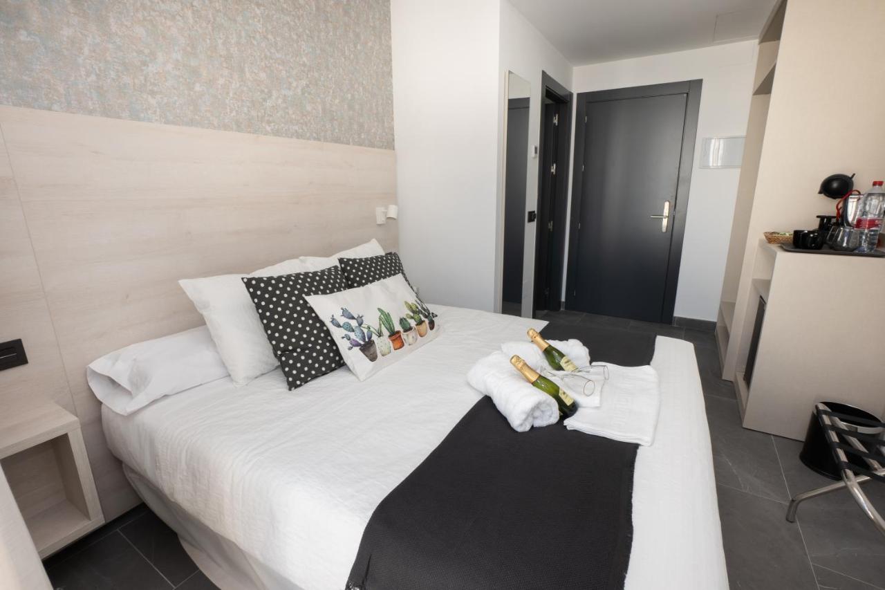 Nerja-Centro-Jacuzzi- Mirador De La Ermita- Adults Recommended Hotel Kültér fotó